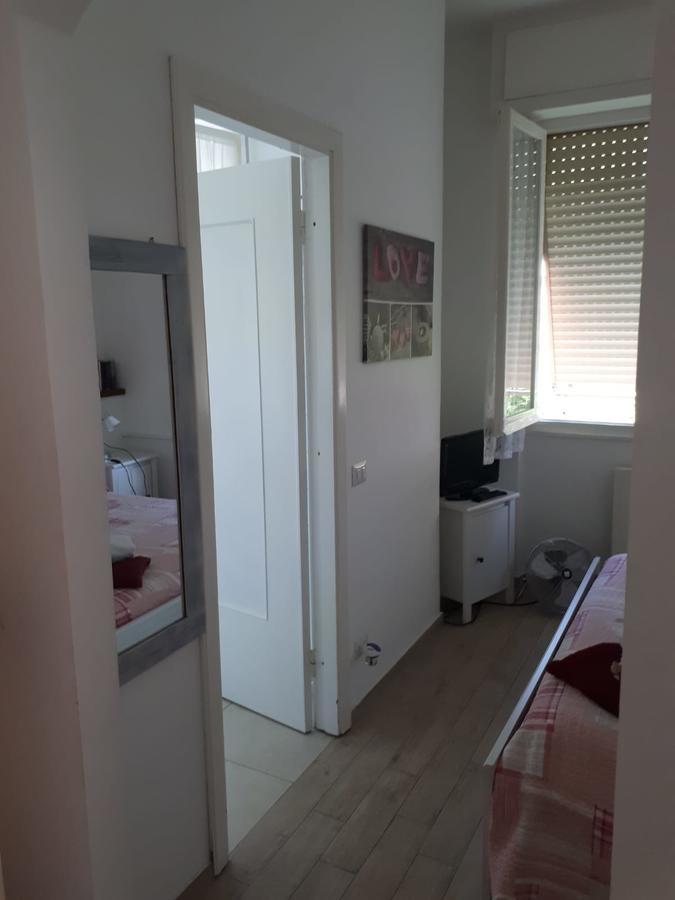 Ai Tre Limoni Bed and Breakfast Varazze Exteriör bild
